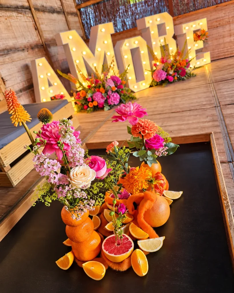 Décor d'agrumes et de fleurs